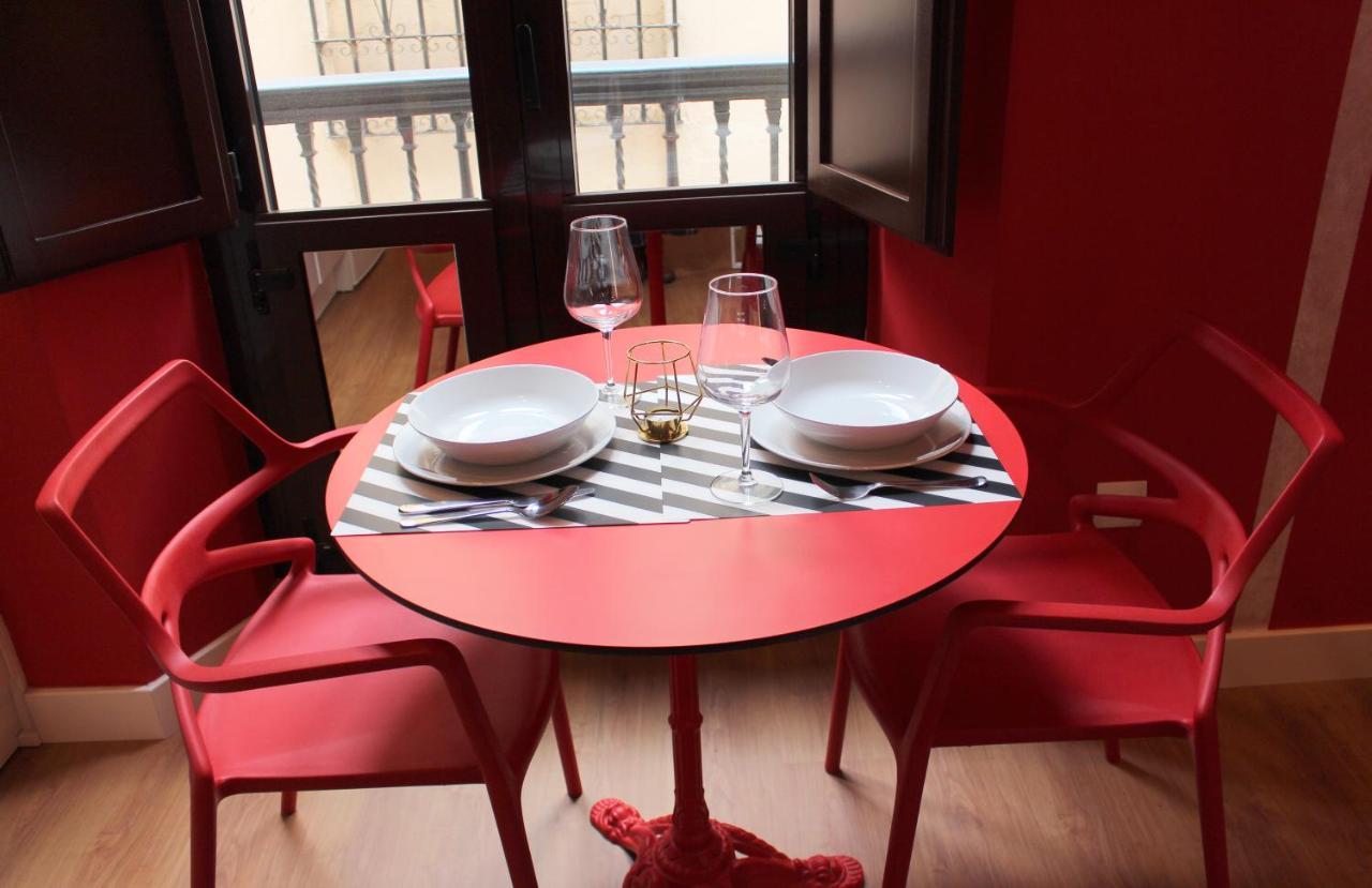 Ritual Sevilla Suites Centro (Adults Only) エクステリア 写真